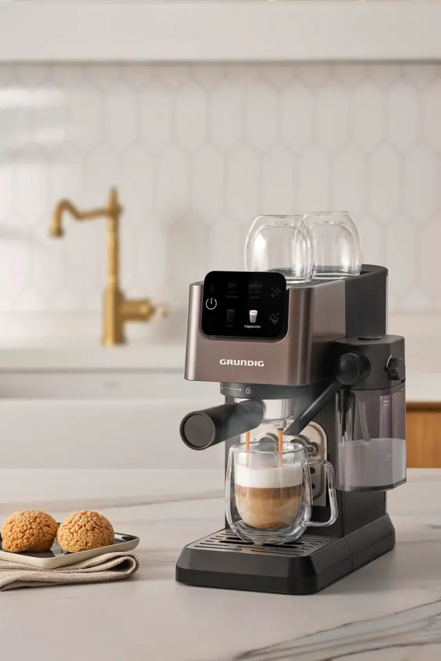 Grundig Ksm 5330 Delisia Coffee Yarı Otomatik Süt Hazneli Espresso Makinesi