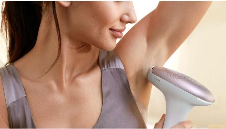 Philips Lumea BRI921/00 Lazer Epilasyon Ipl Tüy Alma Cihazı Ve Satin Kalem Düzeltici