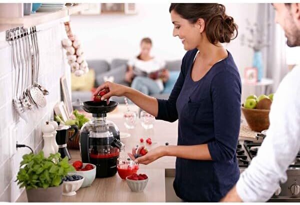 Philips Viva Collection Katı Meyve Sıkacağı, 500W, 1,5 Lt, QuickClean, Damlama Önleyici, HR1832/00