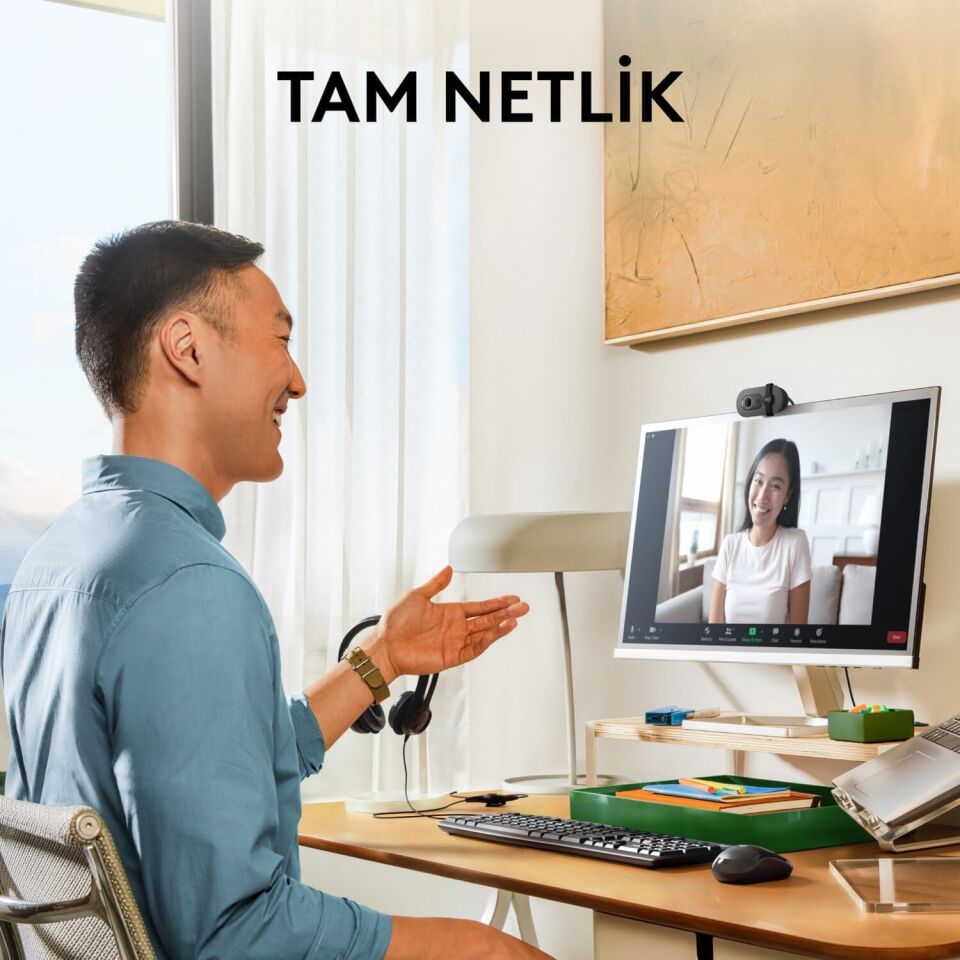 logitech BRIO 100 Full HD 1080p Gizlilik Kapaklı Mikrofonlu Web Kamerası - Siyah